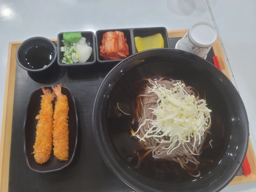 8500원이 아깝지 않은 냉(?)모밀_1.webp