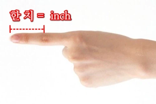 군대 가서 처음 총알 받으면 놀라는 점.jpg_1.webp