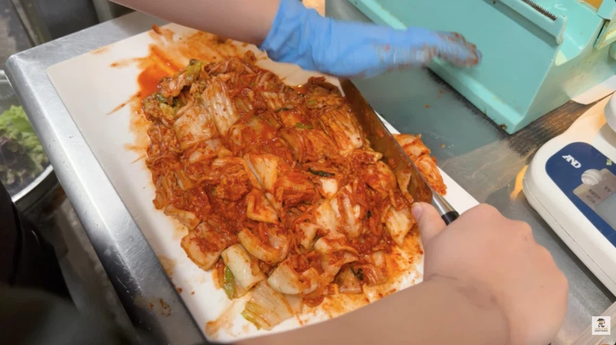 24세 여사장이 일본서 운영 하는 한식 다이닝_19.webp