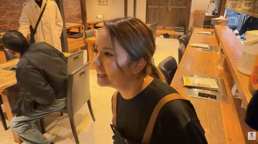 24세 여사장이 일본서 운영 하는 한식 다이닝_32.webp