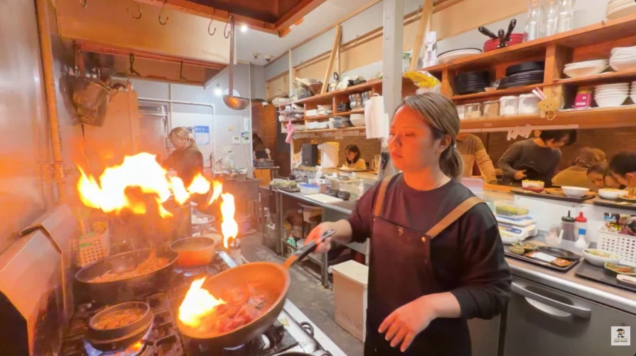 24세 여사장이 일본서 운영 하는 한식 다이닝_35.webp