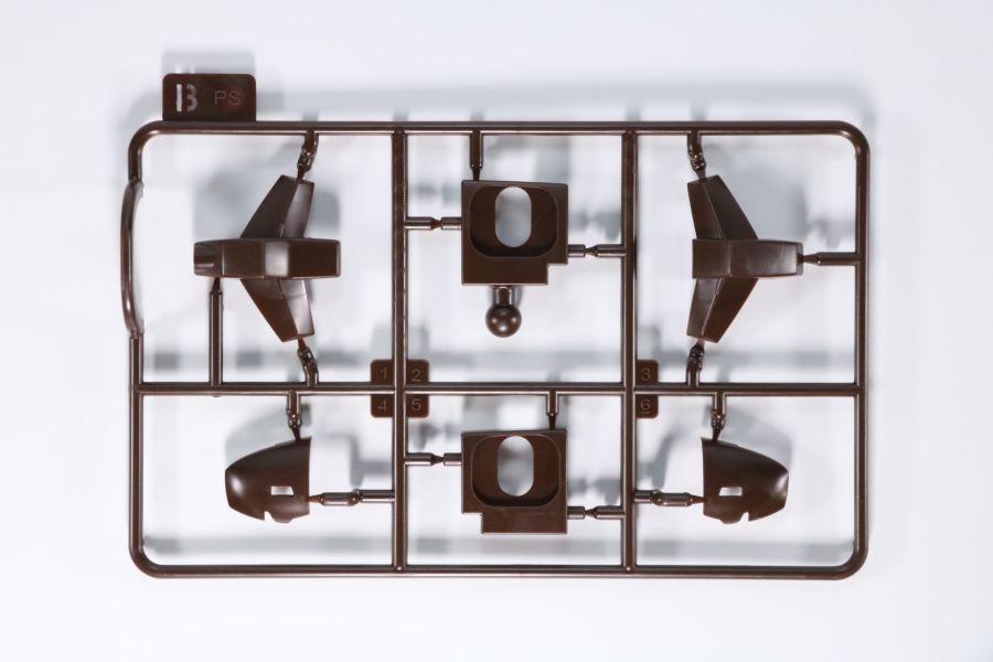 [굿 스마일] MODEROID 스커츠 조립 과정 사진_5.jpg