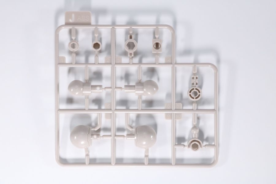 [굿 스마일] MODEROID 스커츠 조립 과정 사진_13.jpg