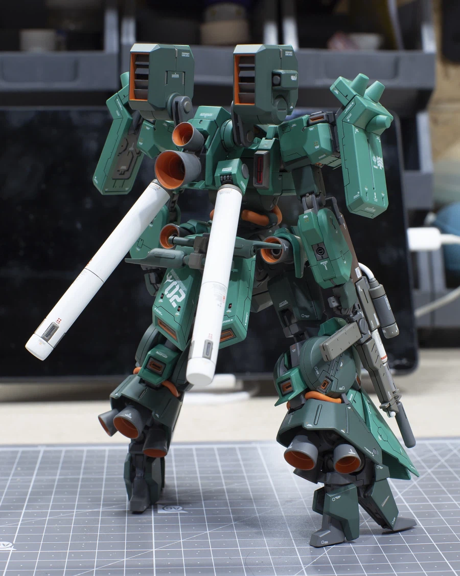 HGUC AMX-014R REBEN-WOLF [A.O.Z RE-BOOT] 리벤볼프_12.webp