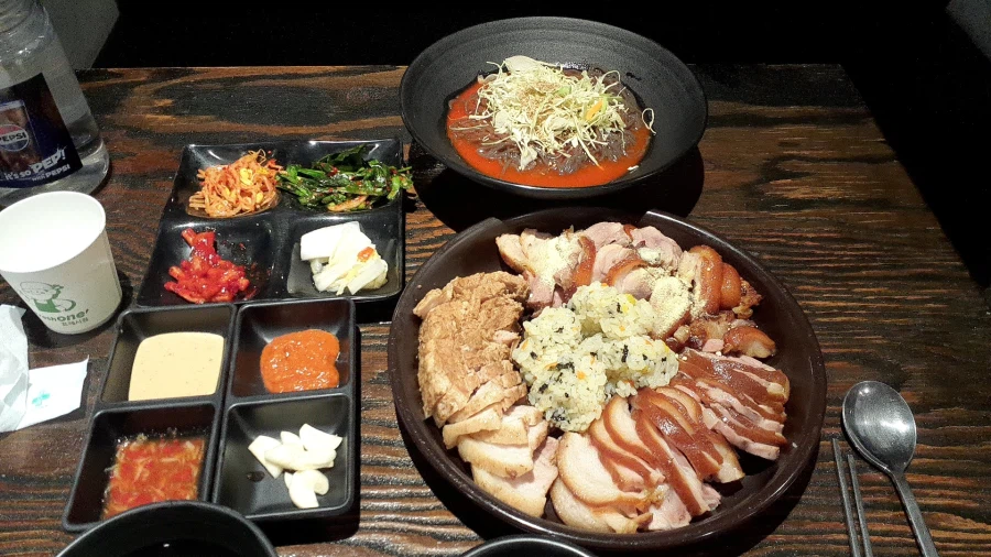 족발 1인모듬세트_1.webp