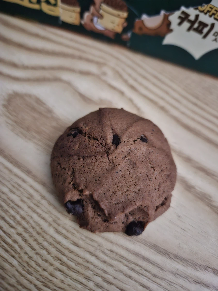 이게 그 두바이 쫀득 쿠키 인가?_4.webp