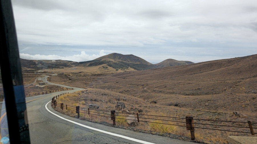 인생 최초로 접근해본 활화산 화구.. 후쿠오카 여행 3일차_95.jpg