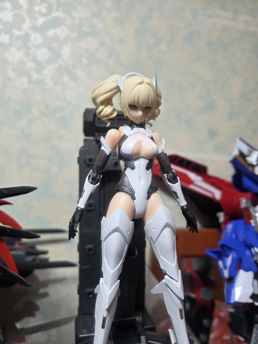 (장혼희) 팔콘 소체만 완성입니다._2.webp