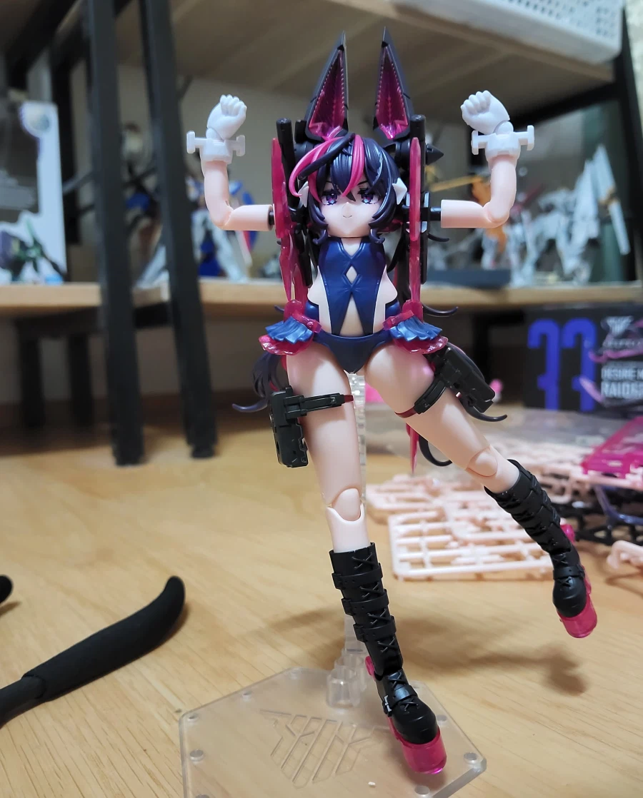 코토 걸프라 중간샷_1.webp