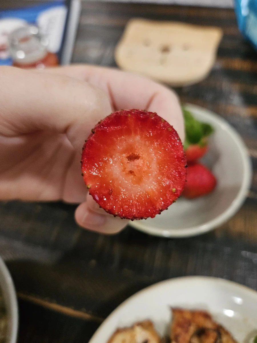 미국 딸기가 달..아..?_2.webp