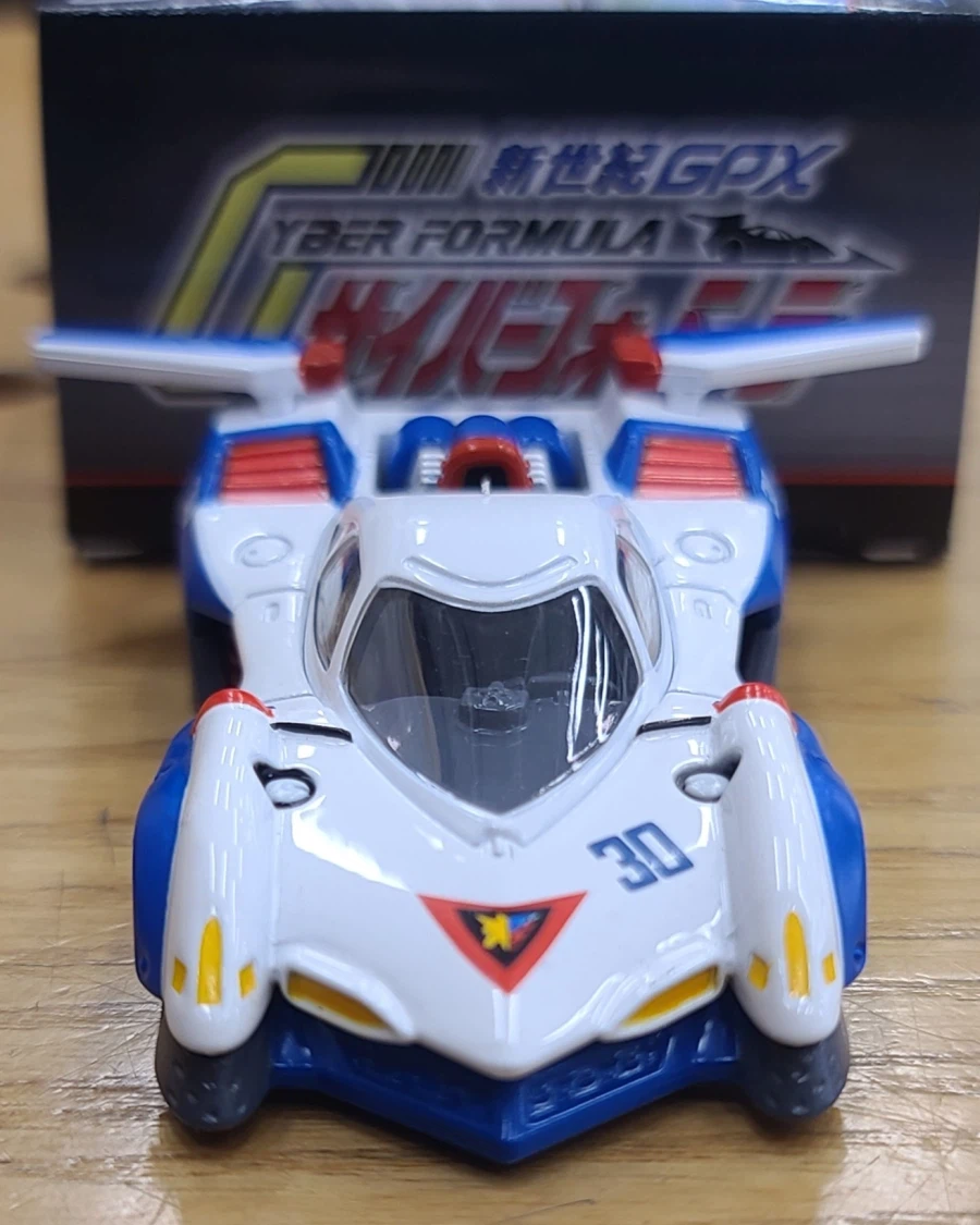 토미카)최근나온 아스라다(앞서 나온 지평선과 나이트슈마허도)_25.webp