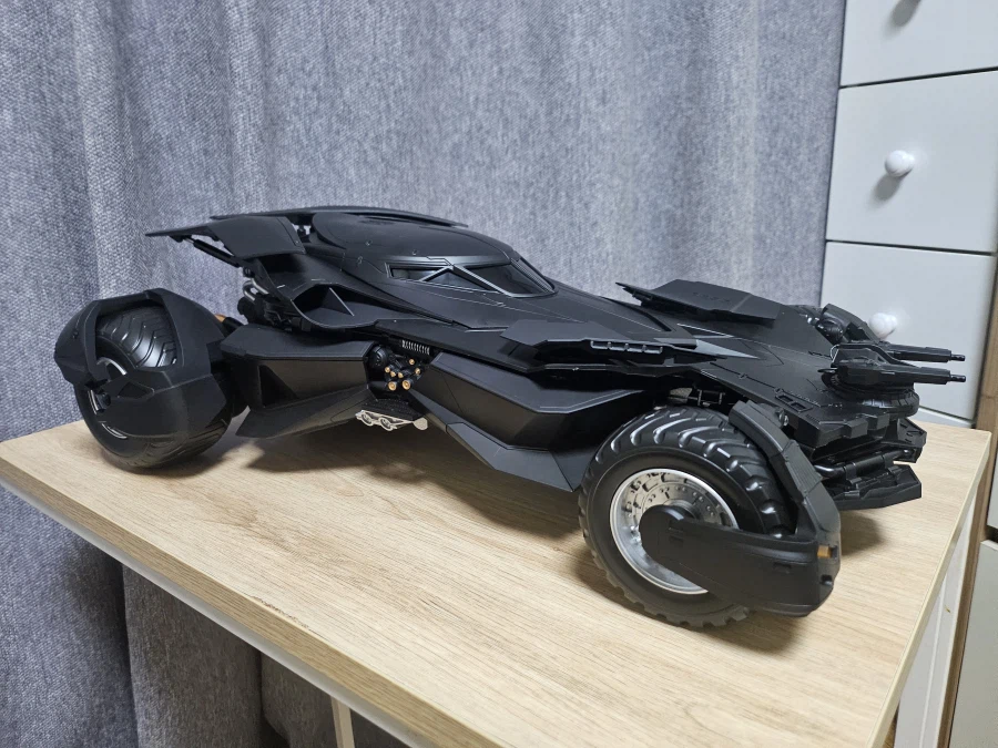 (희완사) 배트모빌 조립해봤습니다._3.webp