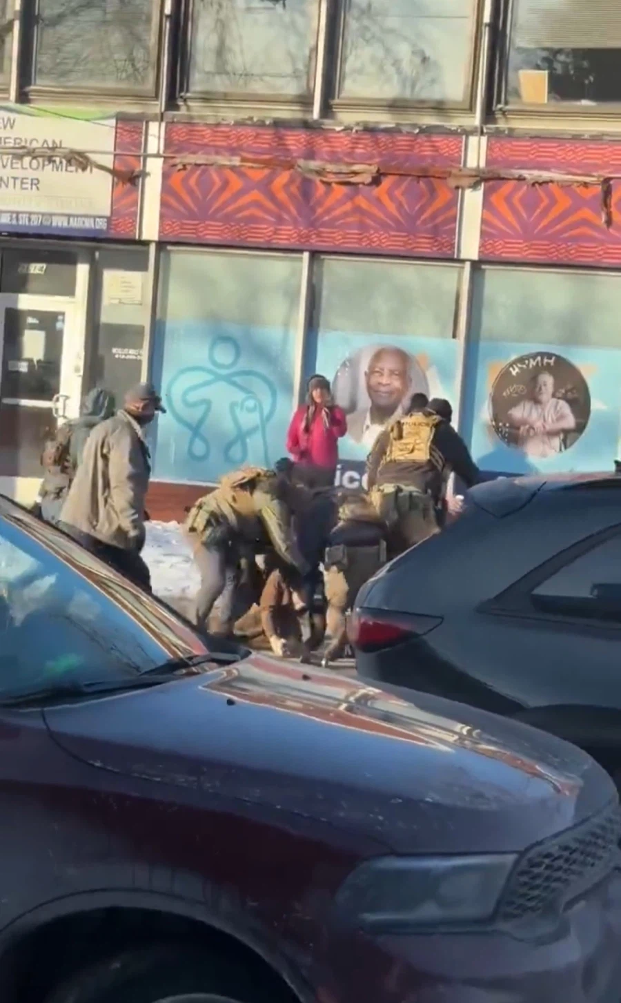 속보) ICE가 또 사람 죽임_1.webp