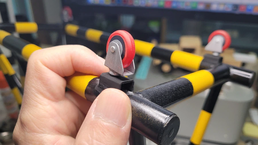 바리케이드 1/6_10.webp