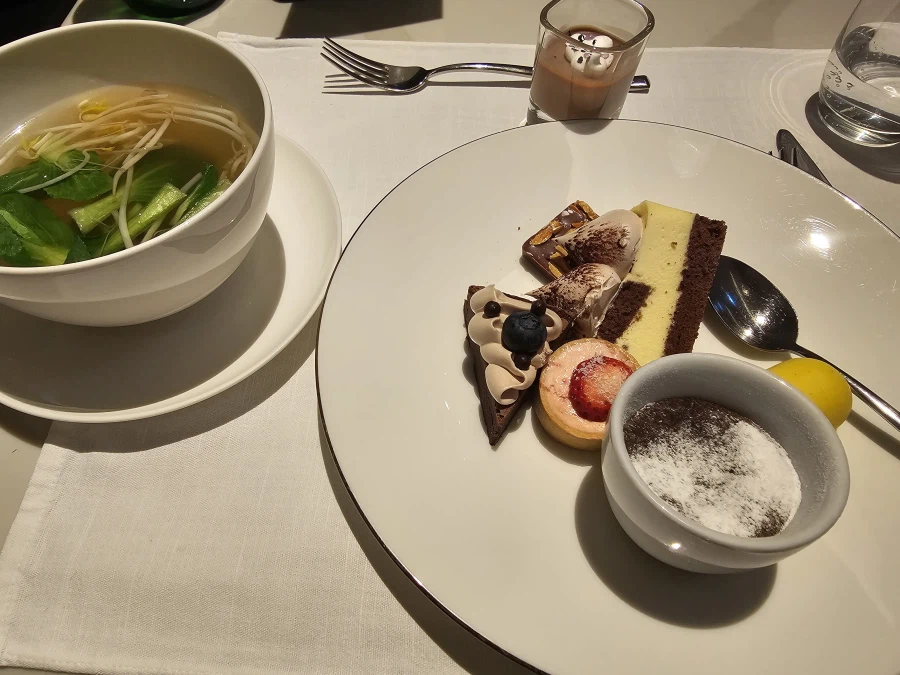 롯데호텔월드 라세느_6.webp