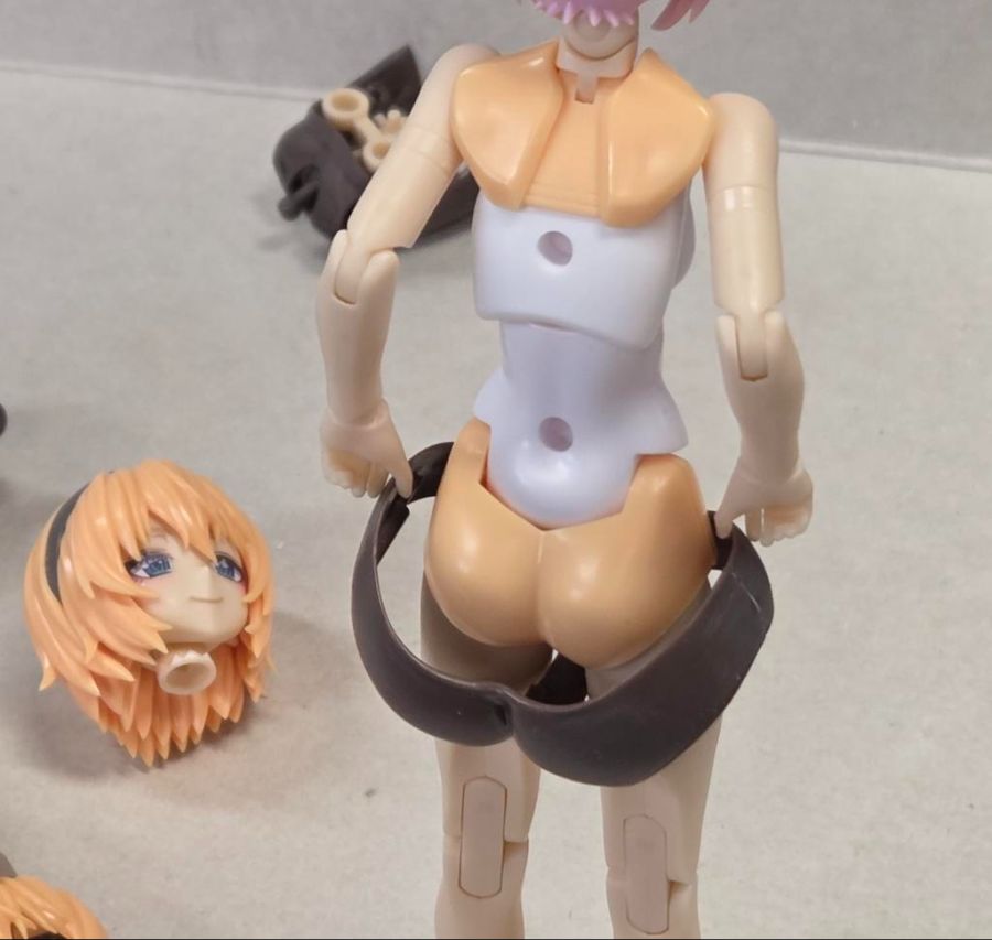 [코토부키야] FA 걸 카구츠치・갑 조합 사진 + 가슴 가동 영상_27.jpg