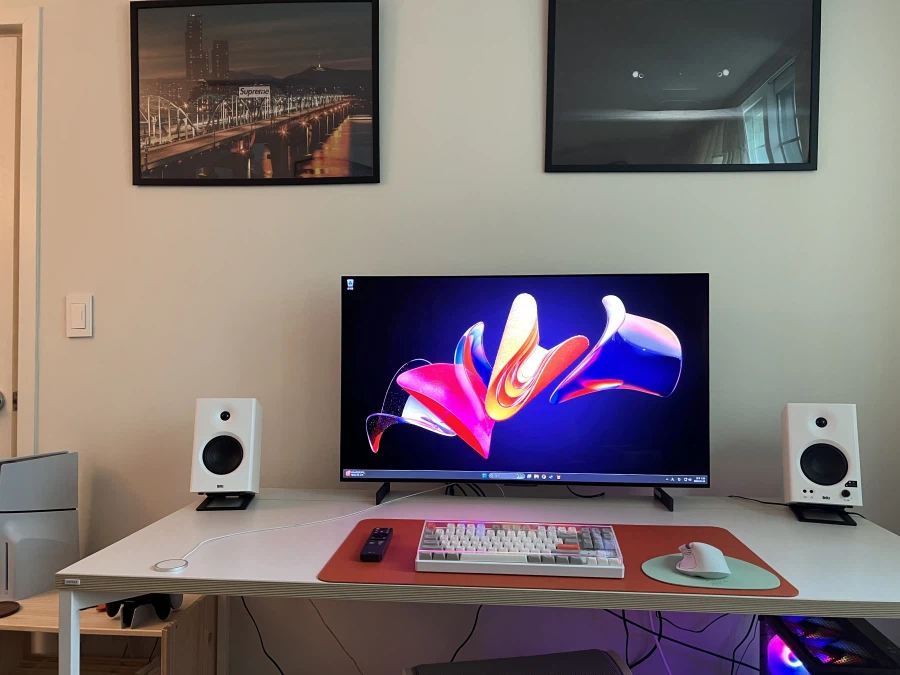 모니터를 바꿨습니다._2.webp