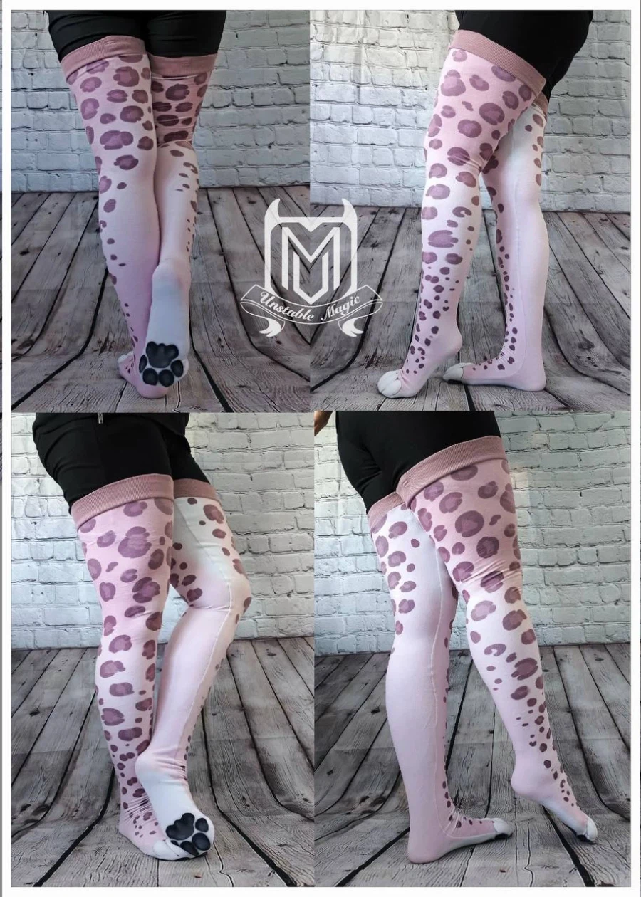 조금 수상한 스타킹_3.webp