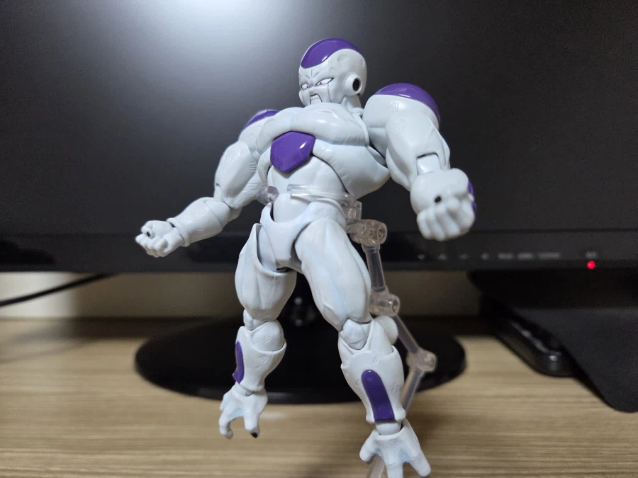 SHF 드래곤볼Z 풀파워 프리저_4.webp