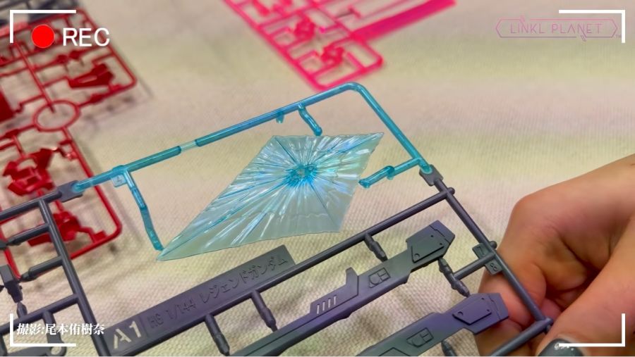 HGCE 1/144 레전드 건담 샘플 소개 영상_7.jpg