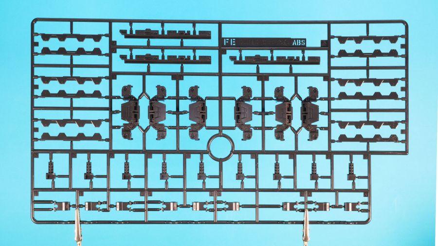 PG 언리쉬드 뉴 건담 런너 사진_55.jpg