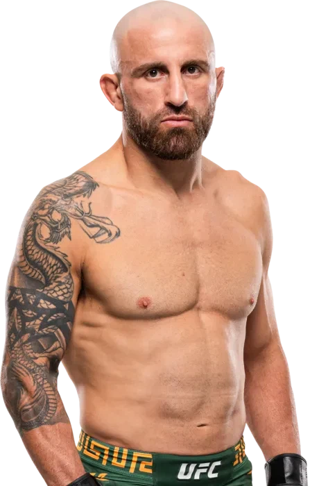 UFC) 역사적이었던 어느 선수의 타이틀전.gif_1.webp