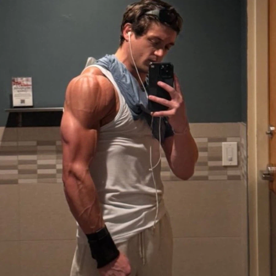 DC) 샤잠! 꼬맹이 빌리 뱃슨역 배우 근황_2.webp