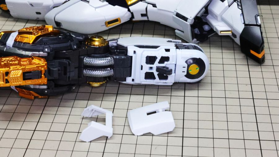 PG 언리쉬드 뉴 건담 장갑 & 무장 조립 과정 사진 (스크롤 주의)_9.jpg