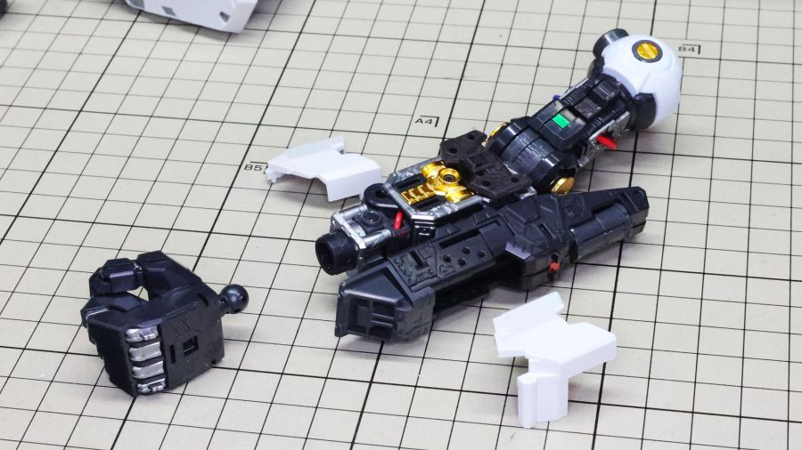 PG 언리쉬드 뉴 건담 장갑 & 무장 조립 과정 사진 (스크롤 주의)_48.jpg