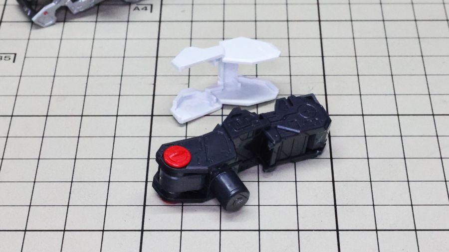 PG 언리쉬드 뉴 건담 장갑 & 무장 조립 과정 사진 (스크롤 주의)_73.jpg