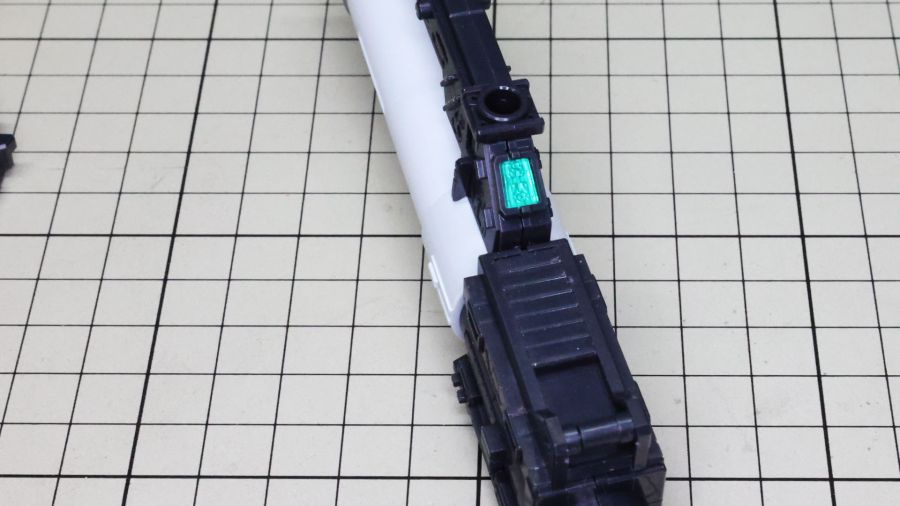 PG 언리쉬드 뉴 건담 장갑 & 무장 조립 과정 사진 (스크롤 주의)_127.jpg