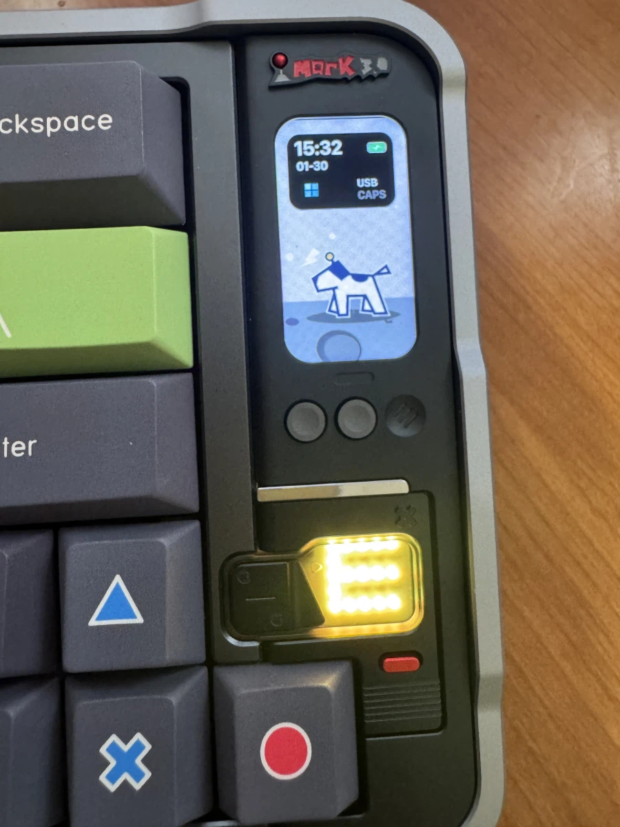 키보드) 몇달전에 예약했던 녀석 도착함_3.webp