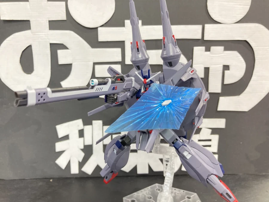 [반다이] HGCE 1/144 레전드 건담. 신판과 구판 비교 해외 리뷰_36.webp