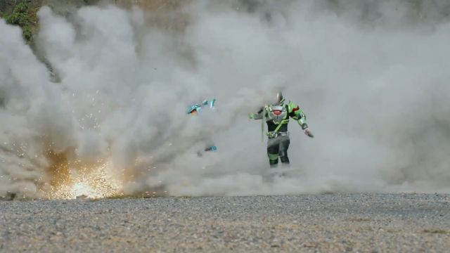 [가면라이더 갓챠드 & 기츠] 바보들의 행진_30.jpg