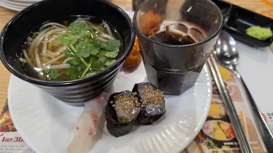 뭐...? 뷔페가 무한이라고?(from.쿠우쿠우)_6.webp