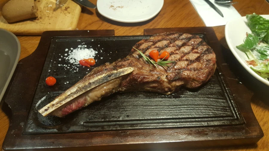 [돼억시니] 토마호크_1.webp