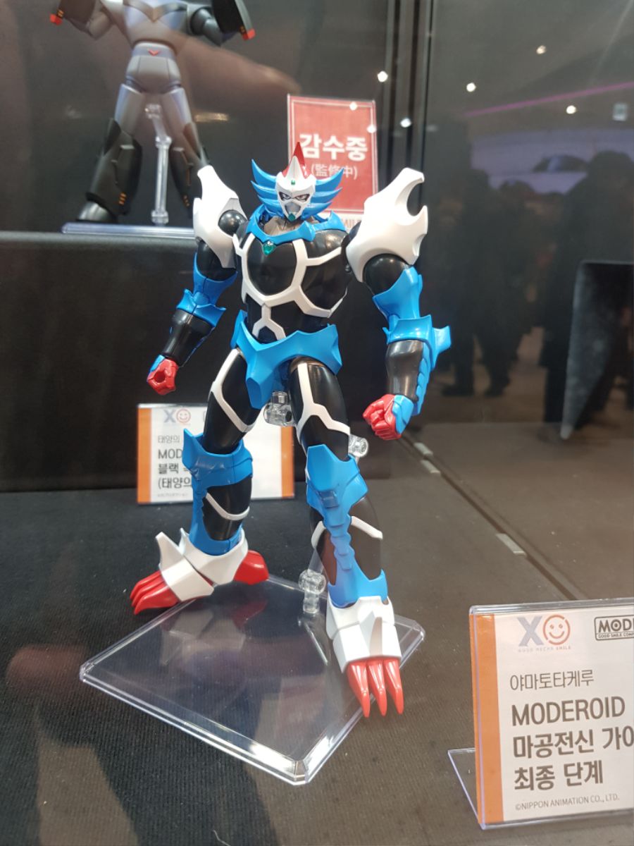 [굿 스마일] MODEROID 블랙 옥스 태양의 사자판 외 전시 사진_9.jpg