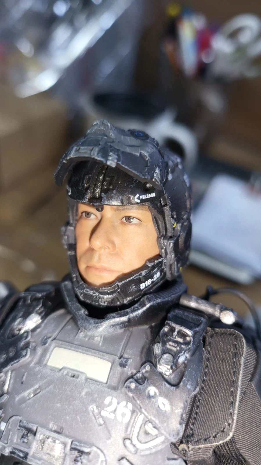 gong x popmart 미래전투 "타일러"_2.webp