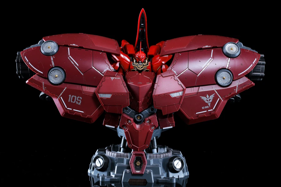 두대의 건담이 함께 맞서는 가_3.webp