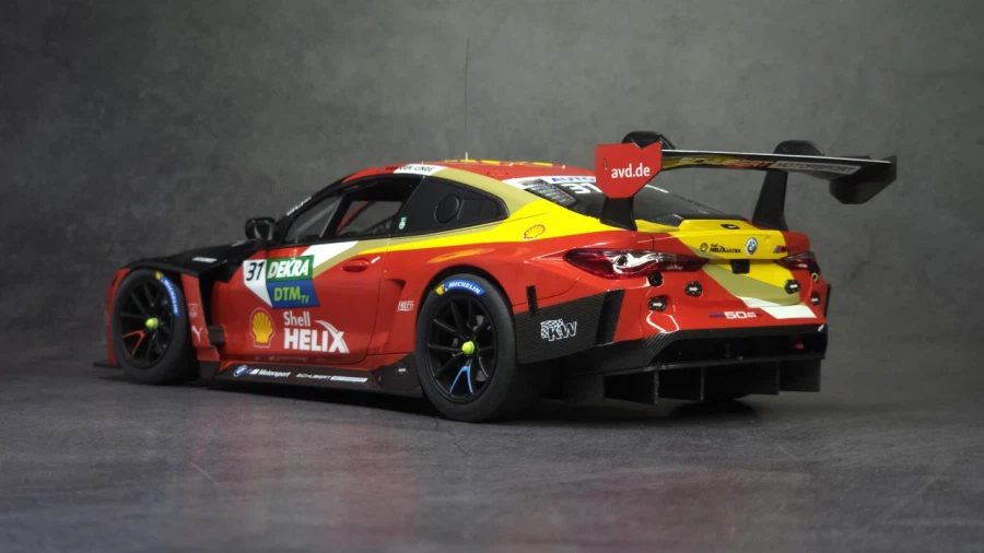 [Nunu] 가장 강력한 BMW 1/24 M4 GT3 2022 챔피언 머신 완성_6.webp