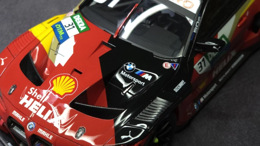 [Nunu] 가장 강력한 BMW 1/24 M4 GT3 2022 챔피언 머신 완성_15.webp