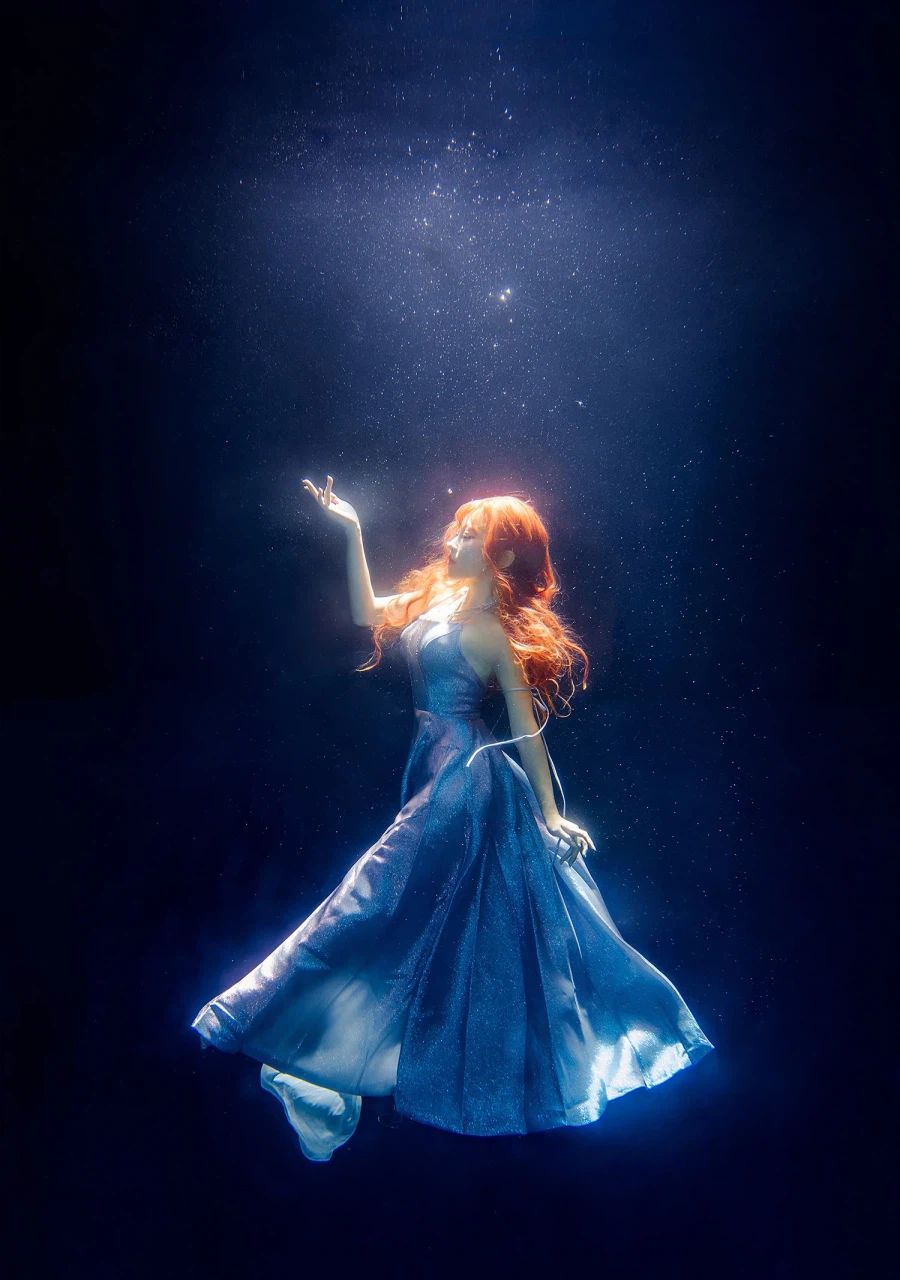 SEL2470GM2 | 물결 너머, 가장 선명한 꿈을 담다_1.webp