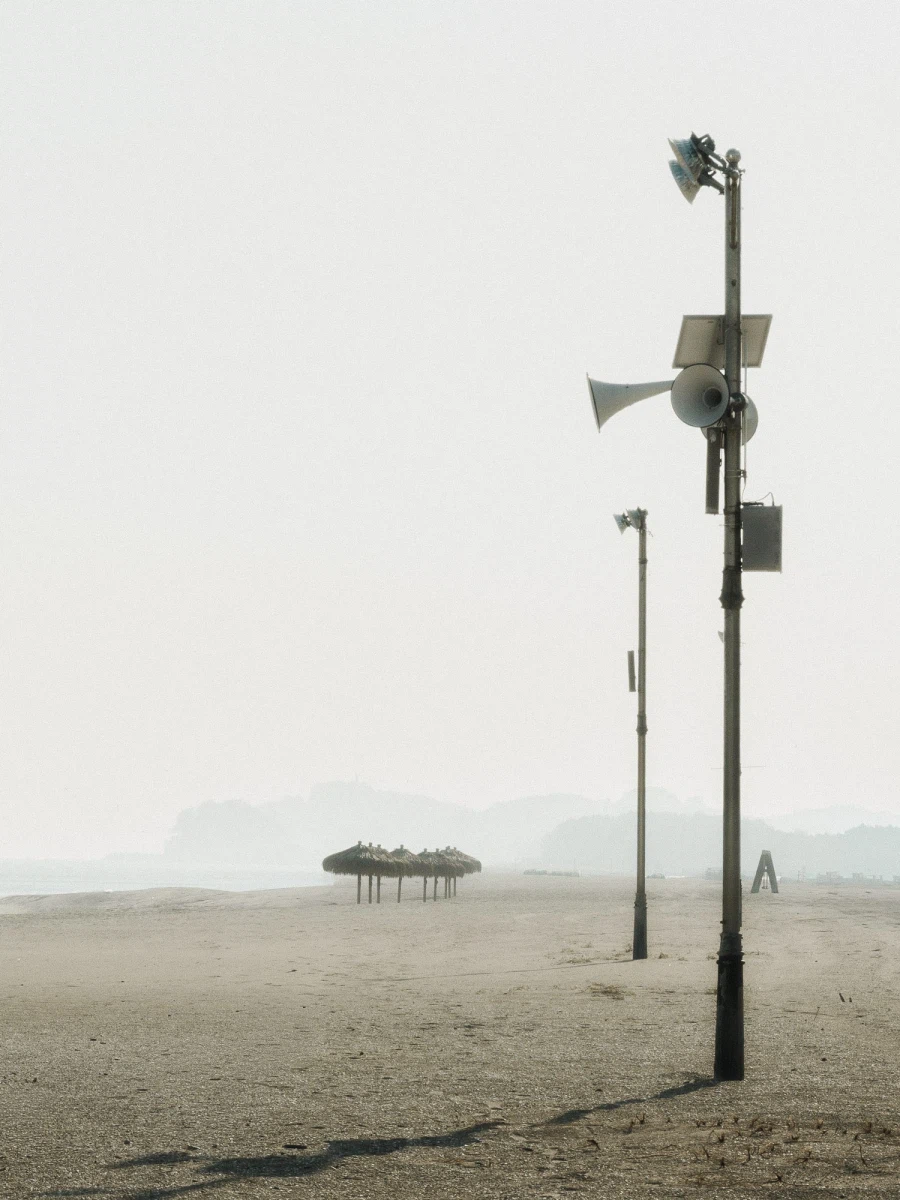 SEL2470GM2 | 가장 투명한 겨울의 파랑_4.webp