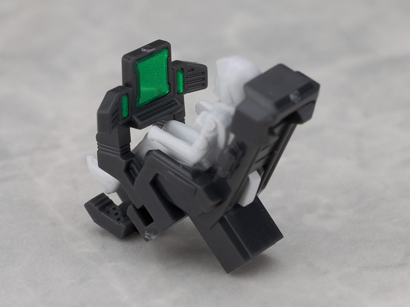 PG 언리쉬드 뉴 건담 해외 리뷰: 본체편 (스크롤 주의)_43.jpg