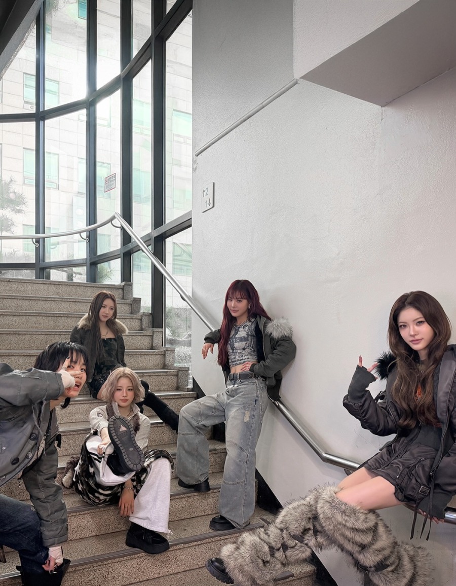 ❤️🩷💜💚💙👾✈️#영파씨 #YOUNGPOSSE #ヤングパッシ#YOUNGPOSSE_VISA_Pilot3 #VISA.jpg