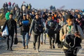 페이크 다큐로 미국 전역을 패닉에 빠뜨린 23세 돌아이 청년_5.webp