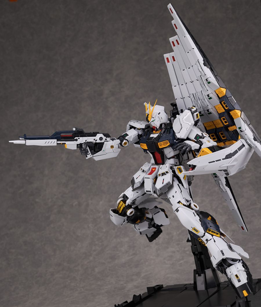 PG 언리쉬드 뉴 건담 해외 리뷰 2: 기믹 & 무장편_43.jpg