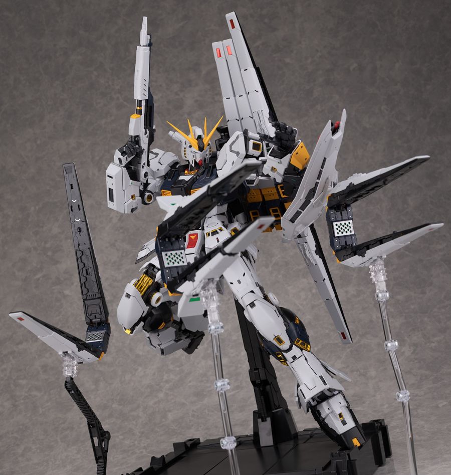 PG 언리쉬드 뉴 건담 해외 리뷰 2: 기믹 & 무장편_88.jpg