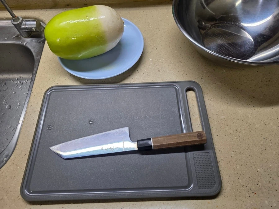 직장에서 3천원씩 걷어서 해먹는 점심 치킨_10.webp