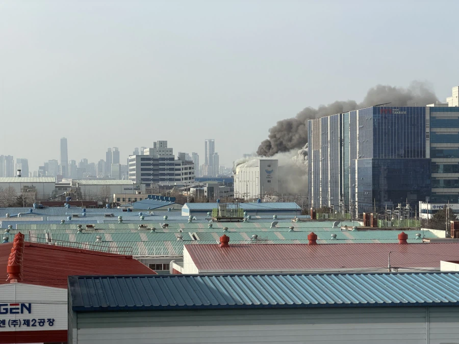 사고) 근처 빵공장에 불 엄청 크게 났네_1.webp